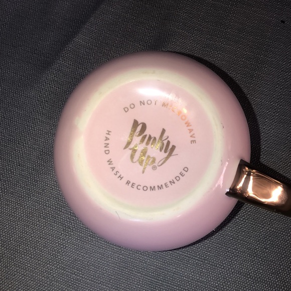 Pinky up Chloe ceramic cat mug. NWT. 12 oz - Picture 3 of 4